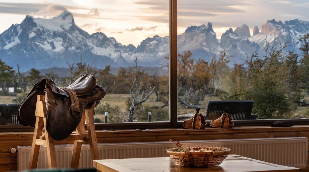 Pampa Lodge, Quincho & Caballos Torres del Paine National Park Exterior photo