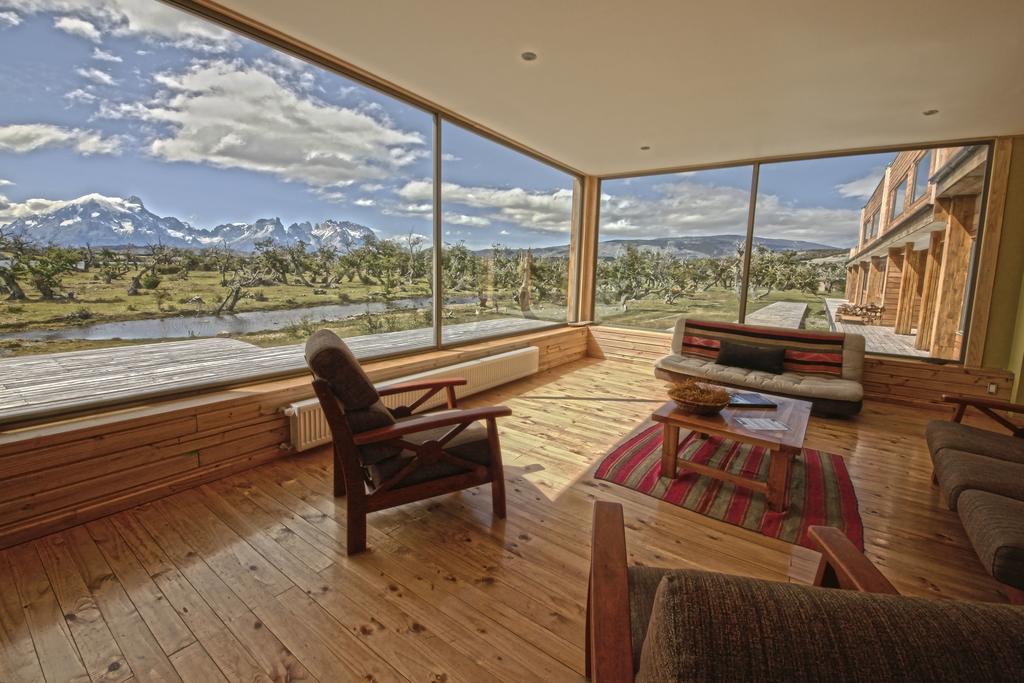 Pampa Lodge, Quincho & Caballos Torres del Paine National Park Exterior photo